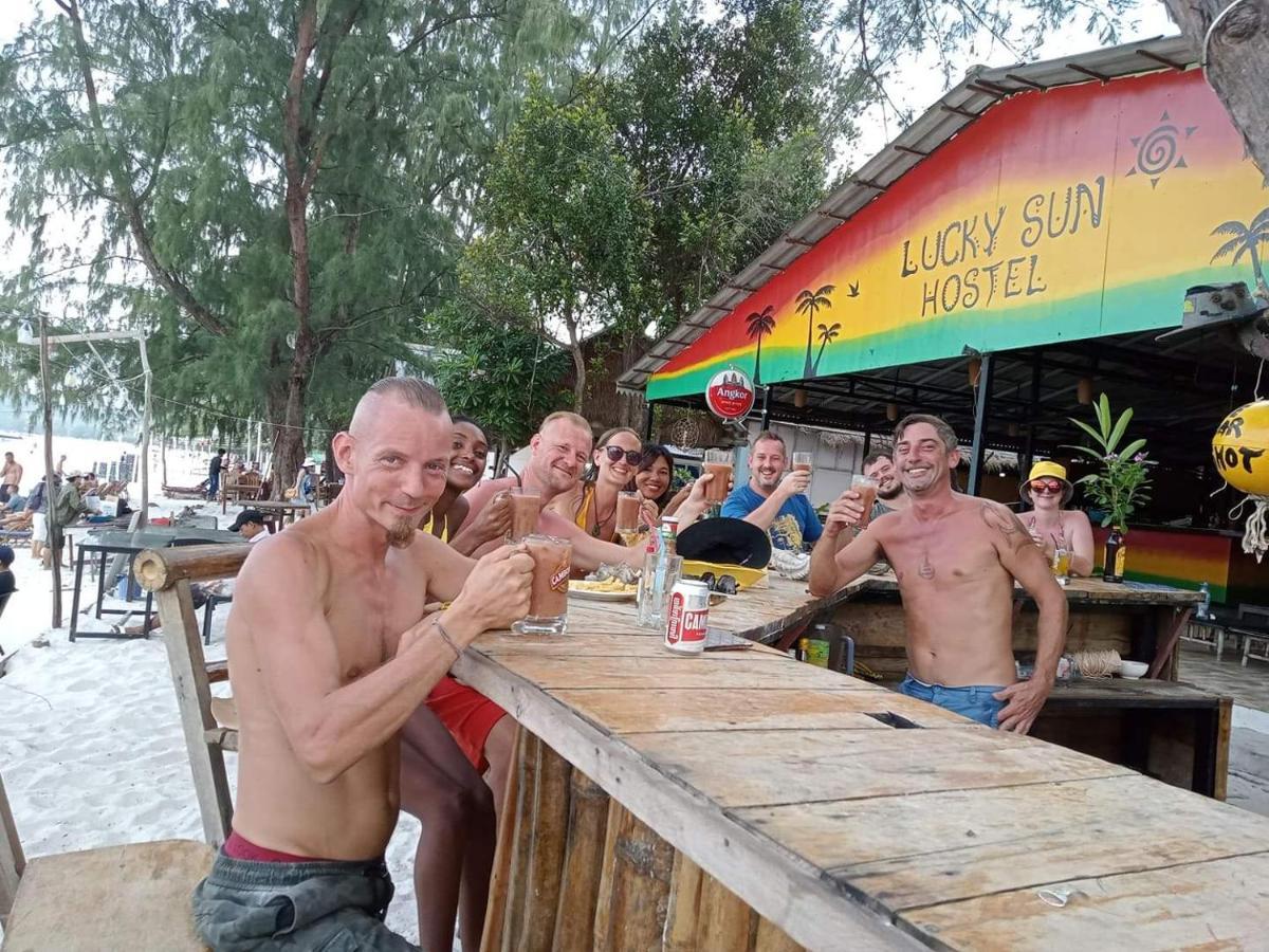 הוסטל קו רונג סנלואם Lucky Sun Saracen Bay מראה חיצוני תמונה